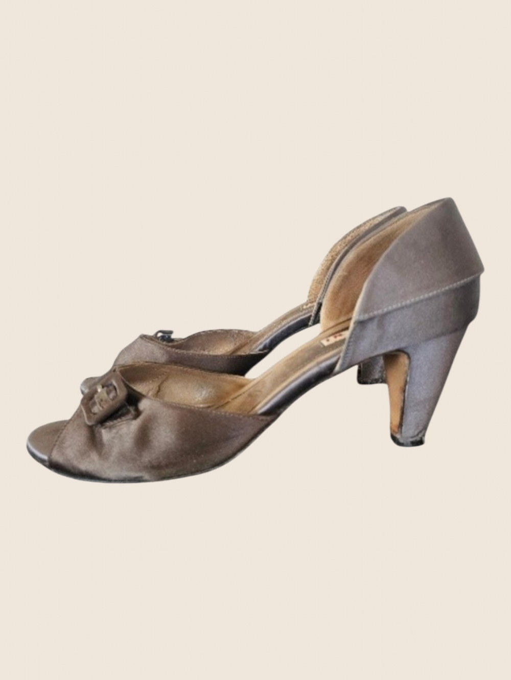 Marni Gray Mini Accent Buckle Satin Leather inside Heels sz EU 39.5 US 9